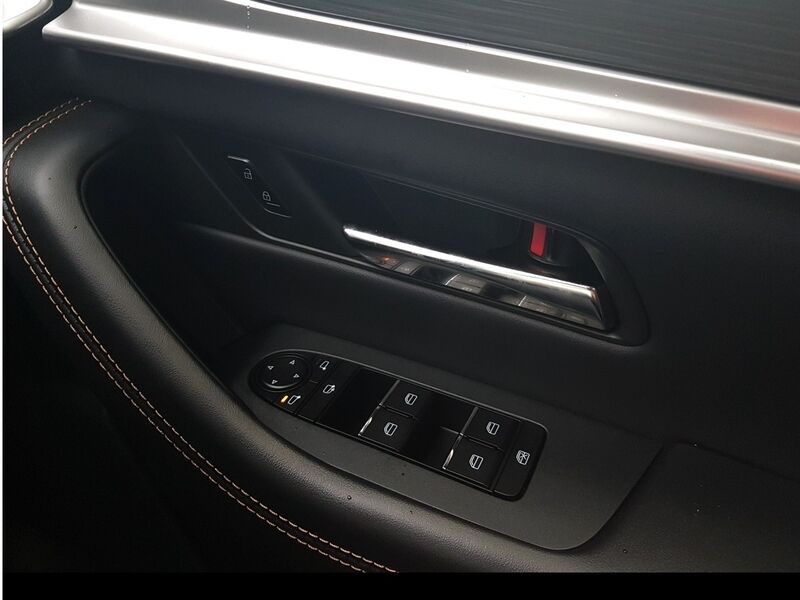 More views of Mazda CX-60