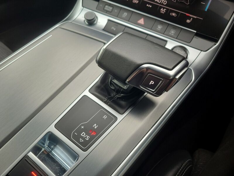 More views of Audi A6