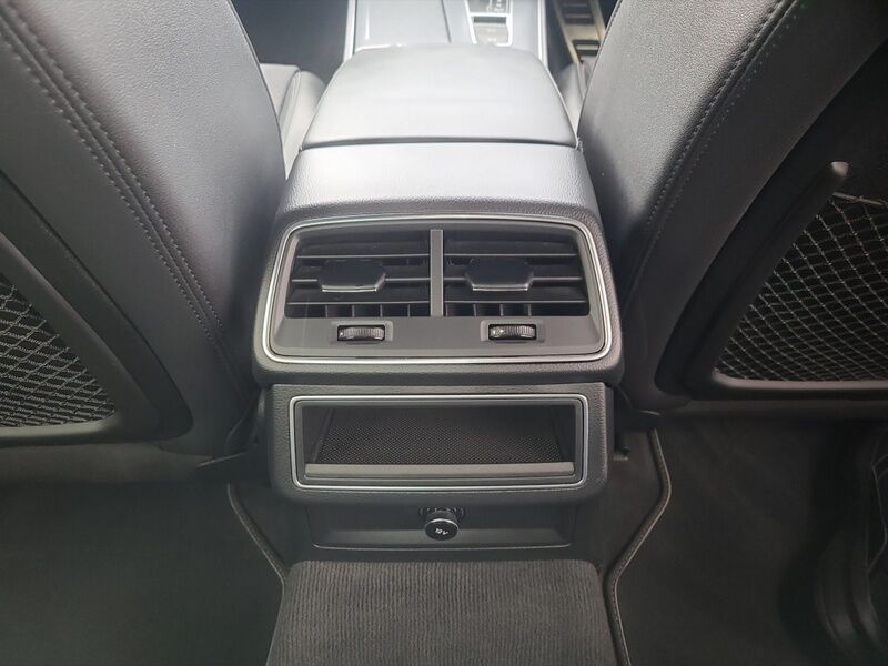 More views of Audi A6