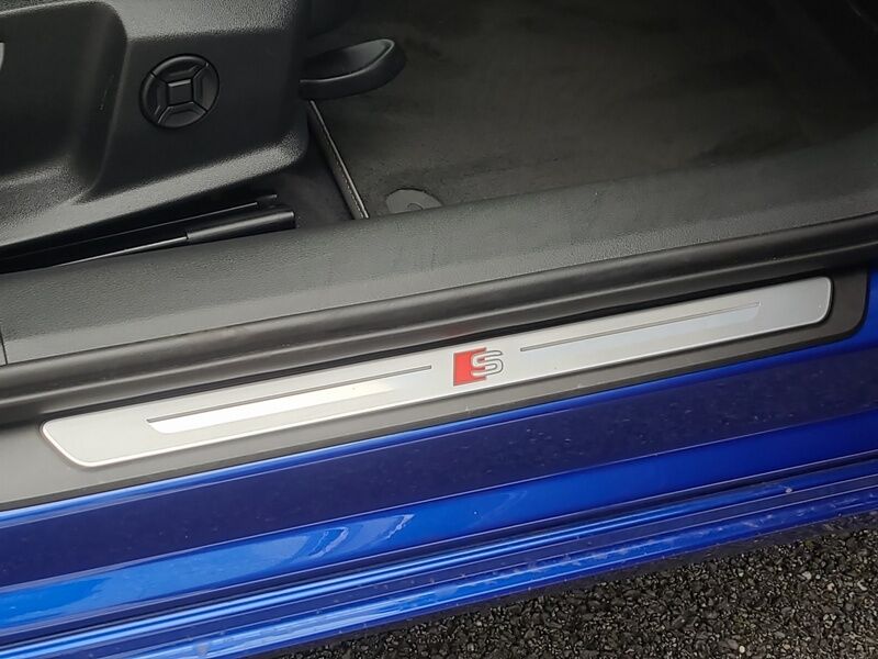 More views of Audi A6