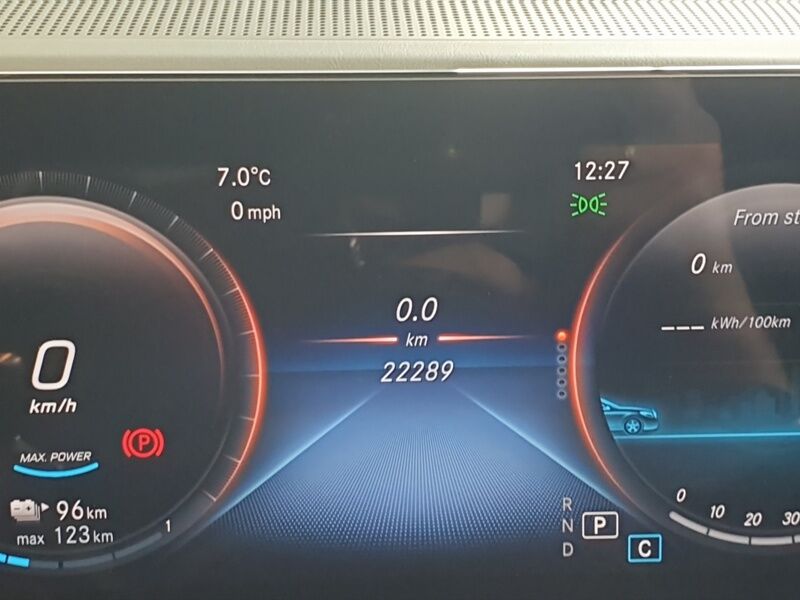 More views of Mercedes-Benz EQC