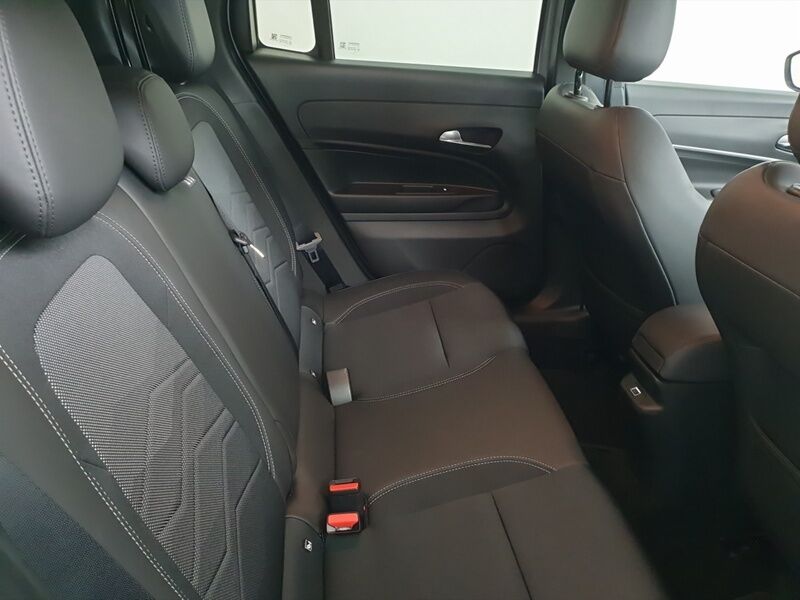 More views of Jeep Avenger