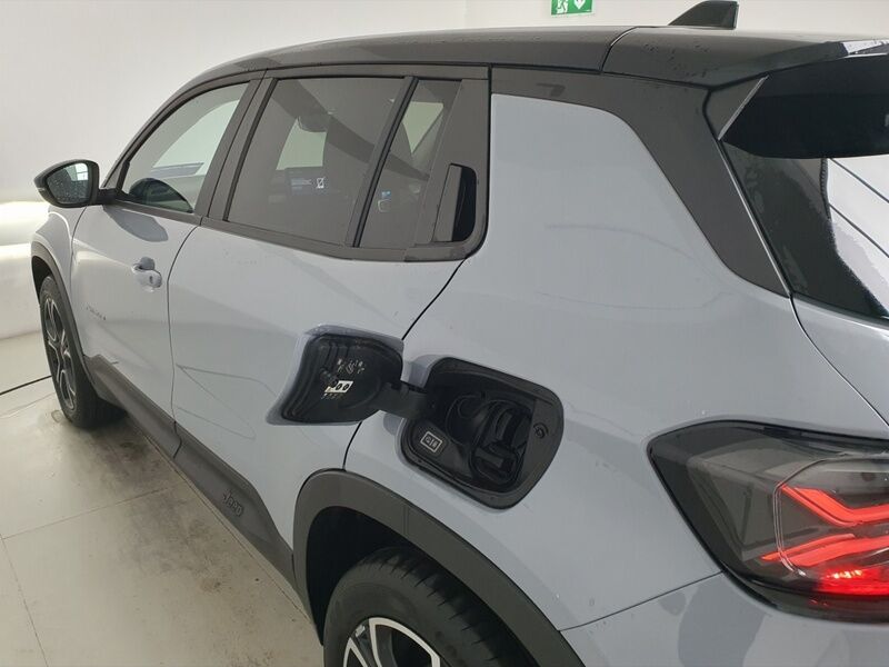 More views of Jeep Avenger