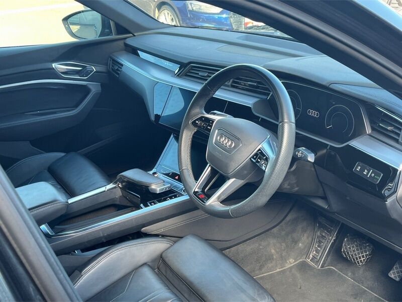 More views of Audi e-tron
