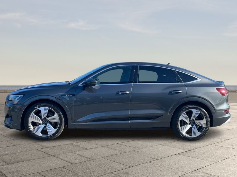 More views of Audi e-tron