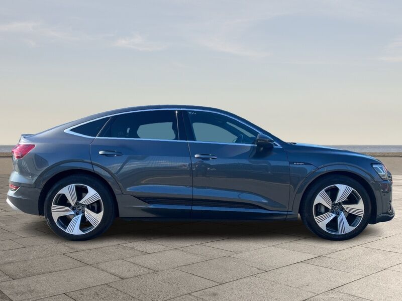 More views of Audi e-tron