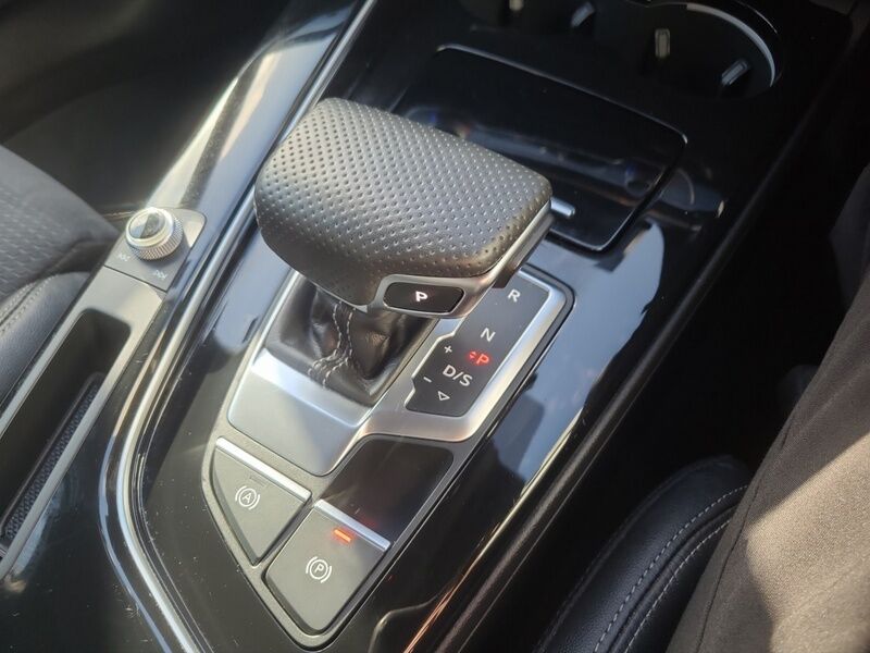 More views of Audi A4