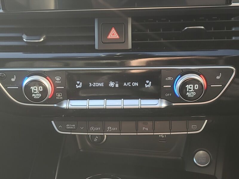 More views of Audi A4