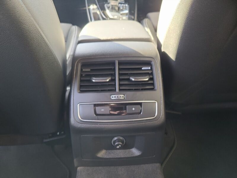 More views of Audi A4