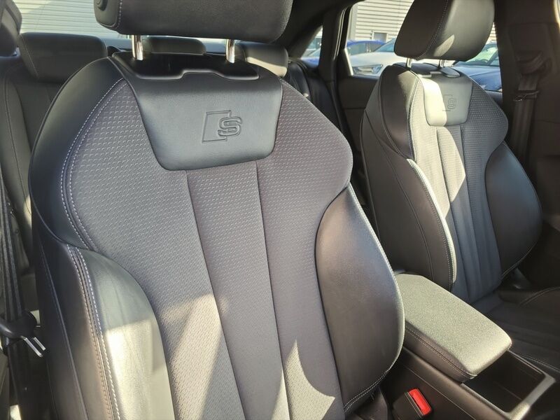 More views of Audi A4