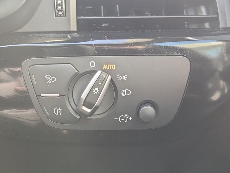 More views of Audi A4