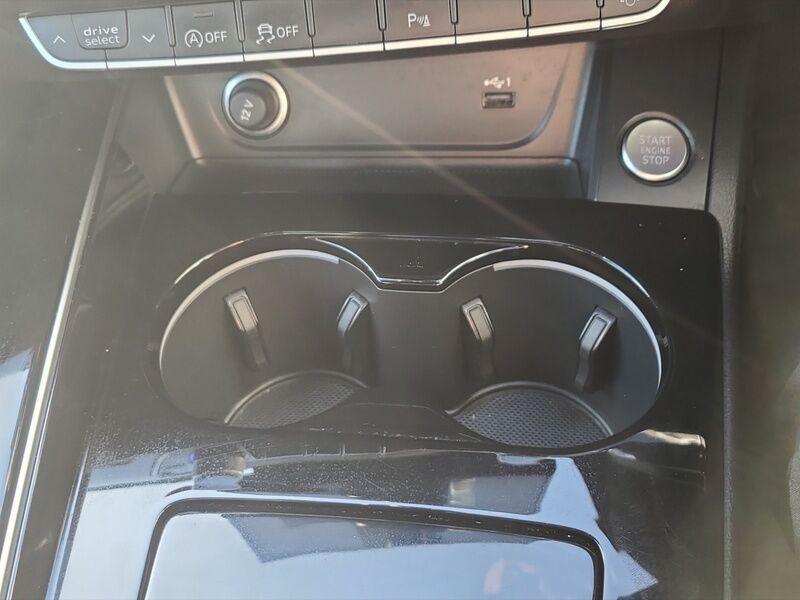 More views of Audi A4