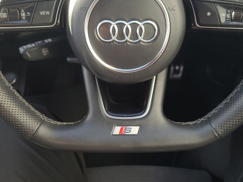 More views of Audi A4