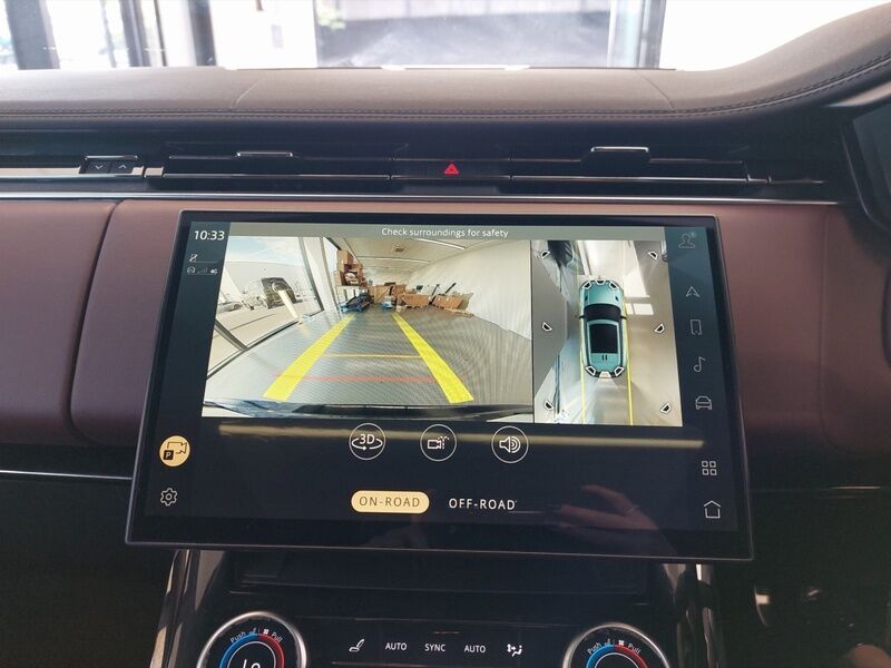 More views of Land Rover Range Rover Sport