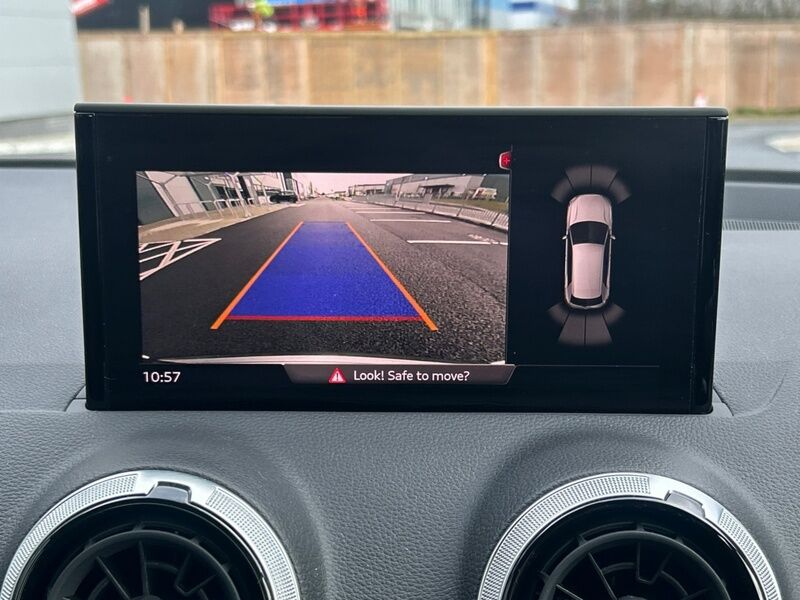 More views of Audi Q2