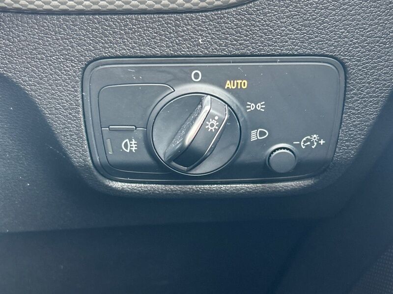 More views of Audi Q2