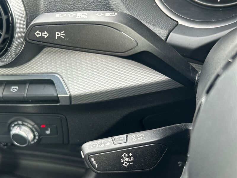 More views of Audi Q2