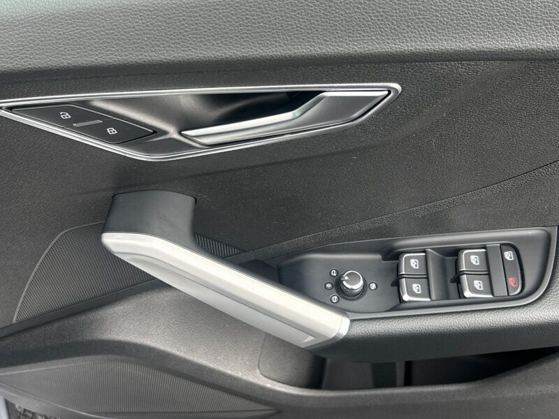 More views of Audi Q2