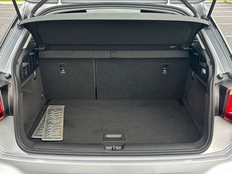 More views of Audi Q2