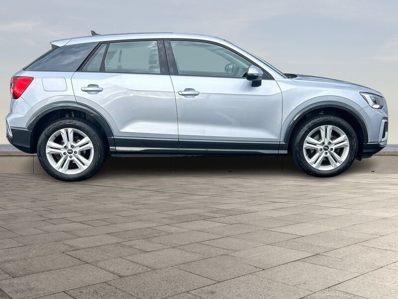 More views of Audi Q2