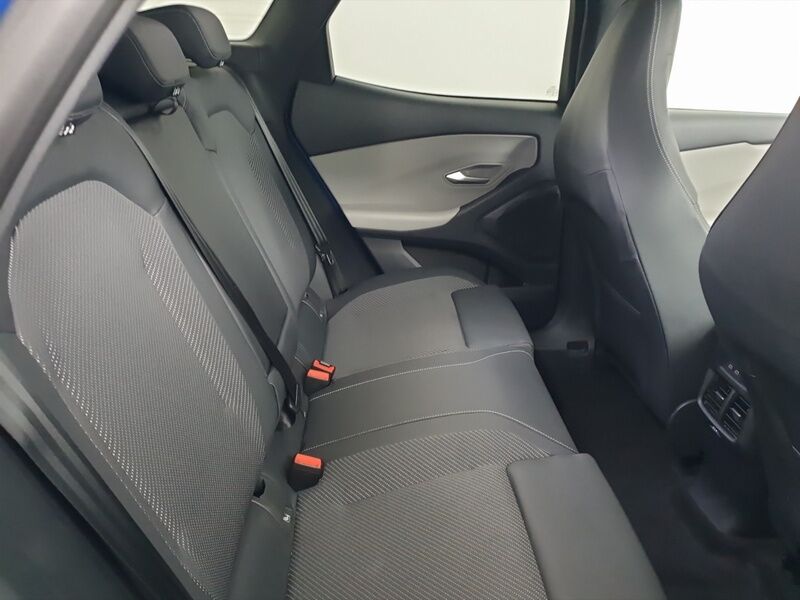 More views of Ford Explorer