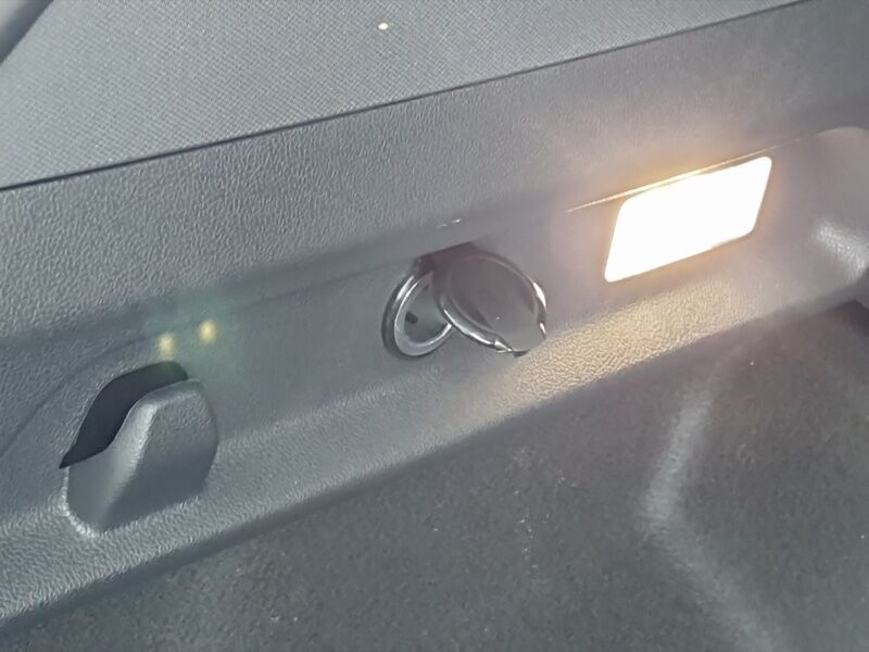 More views of Ford Explorer