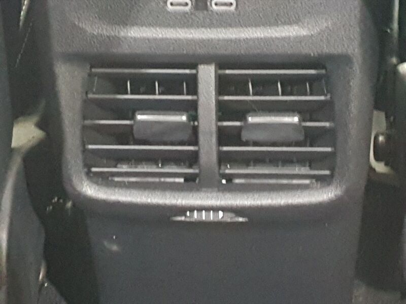 More views of Ford Explorer