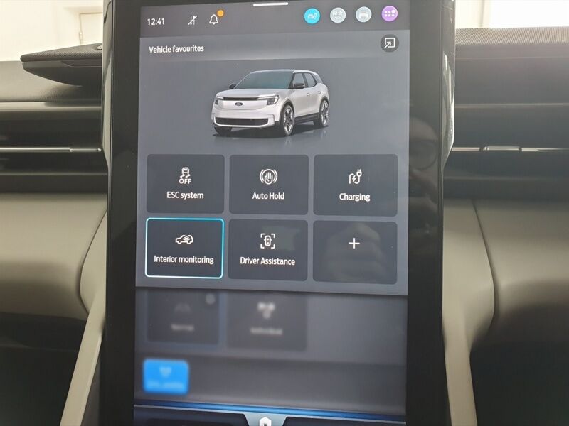 More views of Ford Explorer