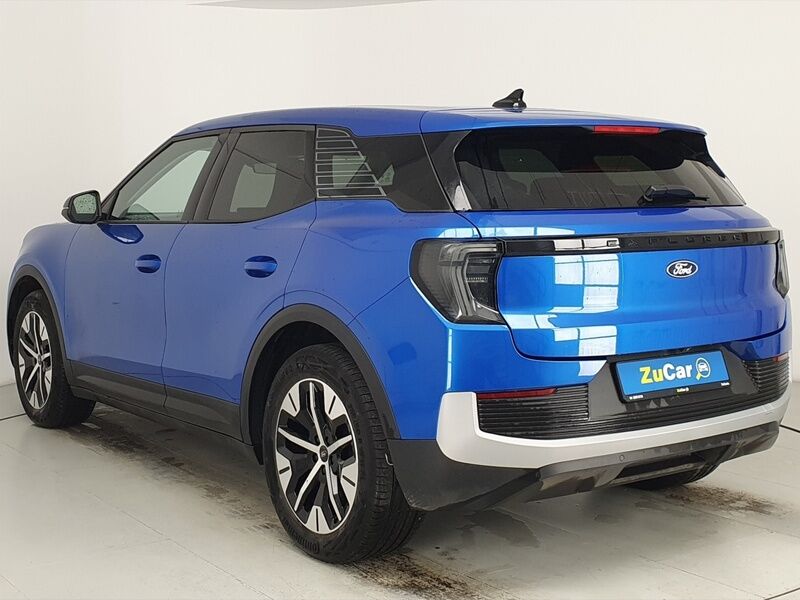 More views of Ford Explorer