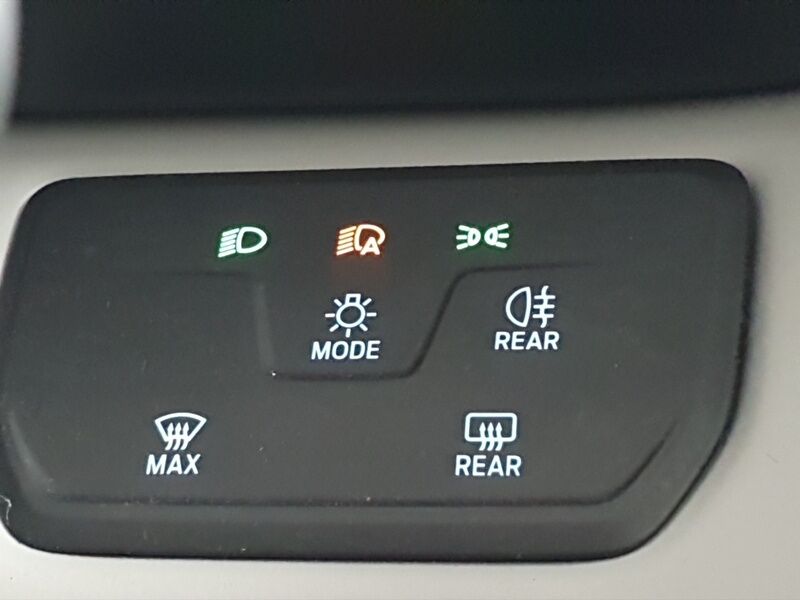 More views of Ford Explorer