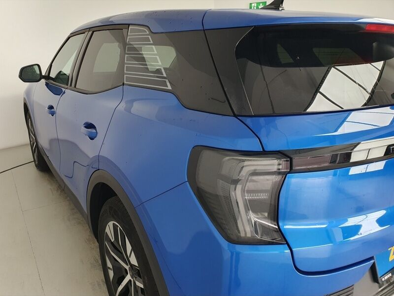 More views of Ford Explorer