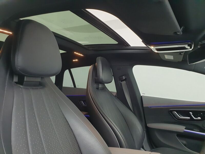 More views of Mercedes-Benz EQS