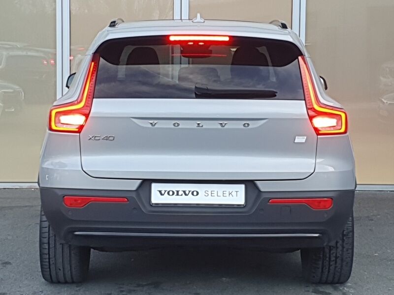 More views of Volvo XC40