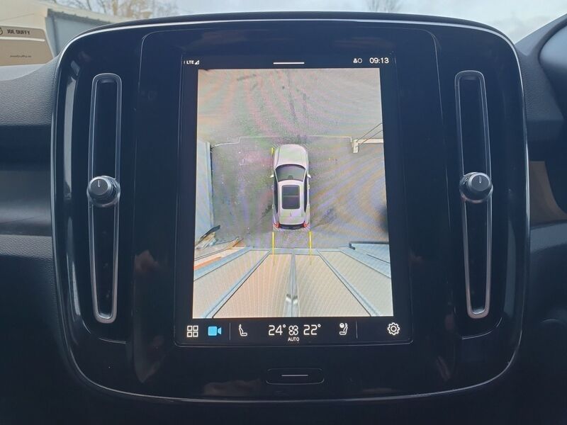 More views of Volvo XC40