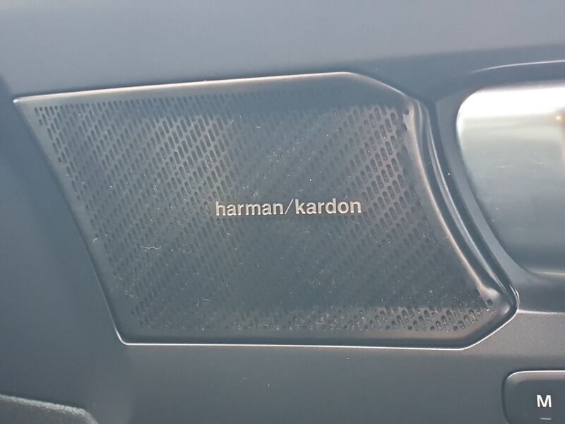 More views of Volvo XC40