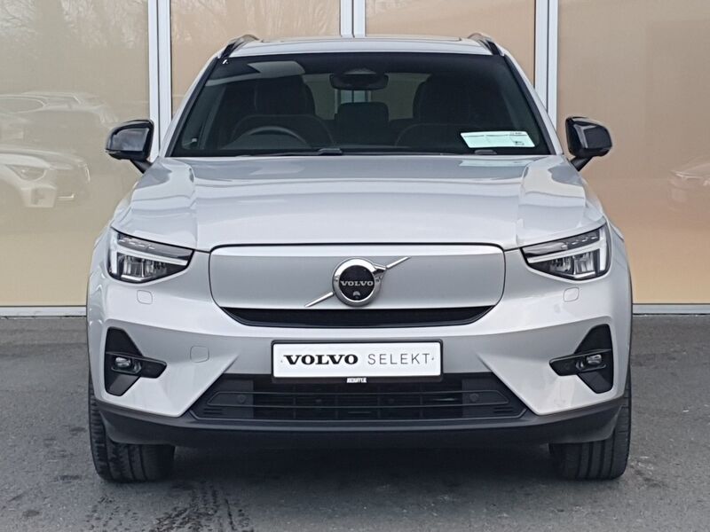 More views of Volvo XC40