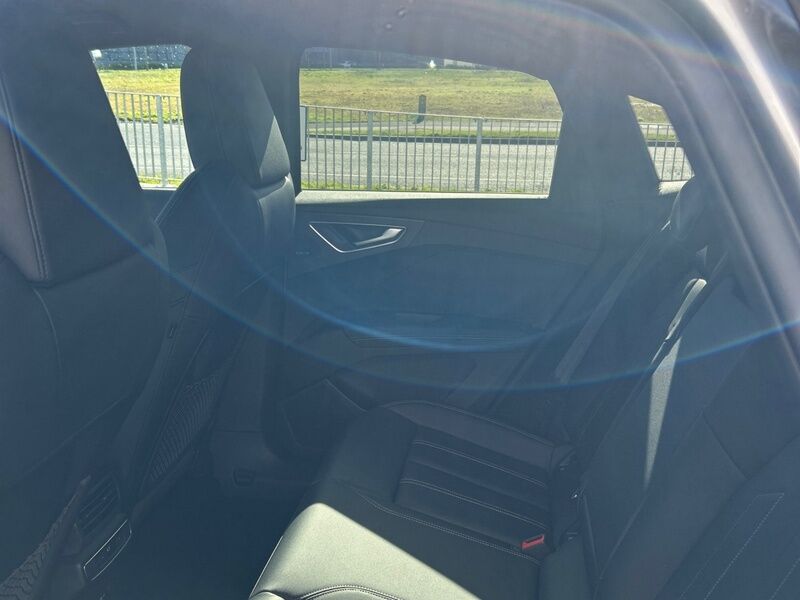 More views of Audi Q4 e-tron