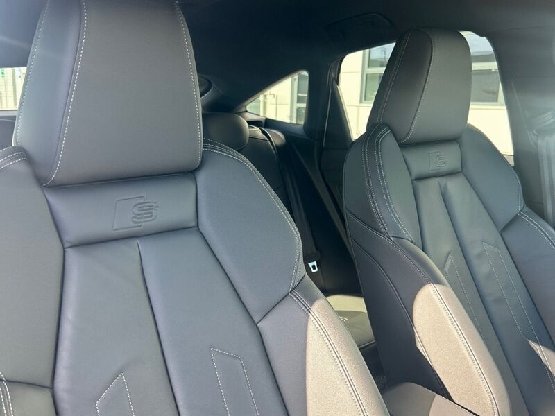 More views of Audi Q4 e-tron