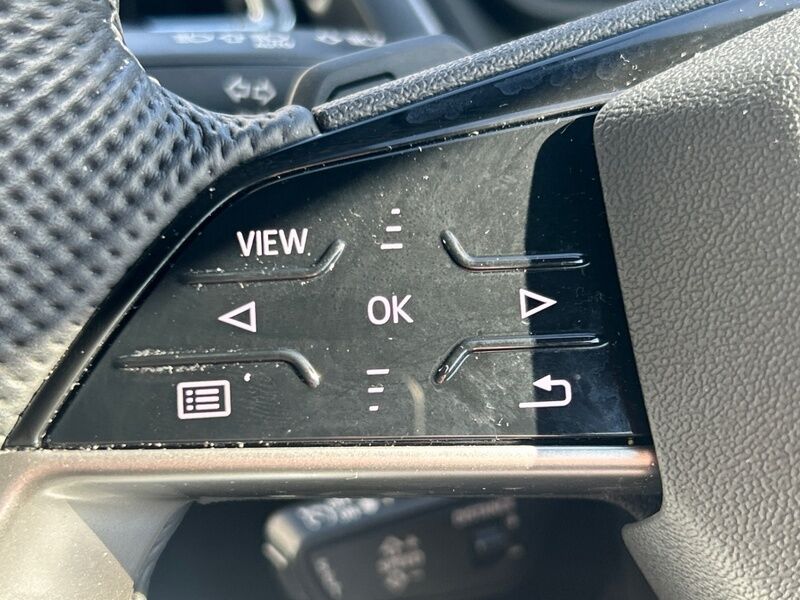 More views of Audi Q4 e-tron