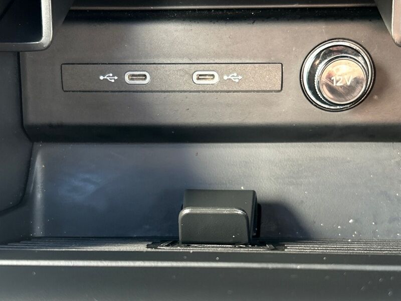 More views of Audi Q4 e-tron