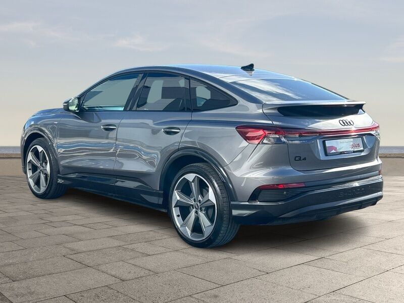 More views of Audi Q4 e-tron