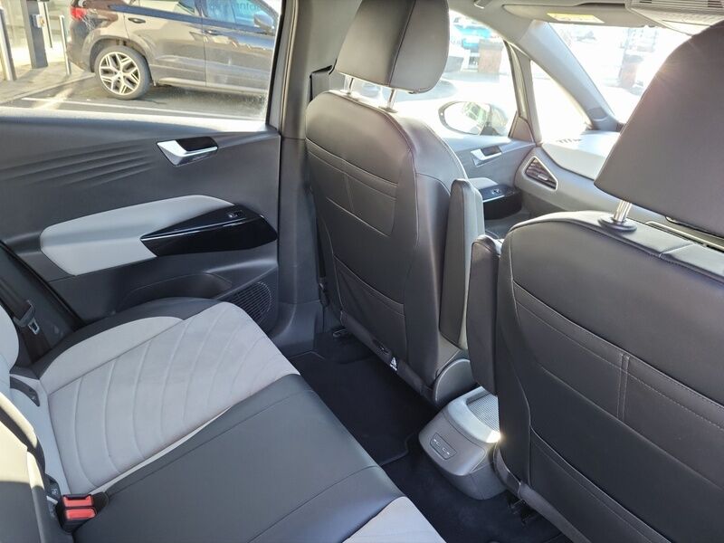 More views of Volkswagen ID.3