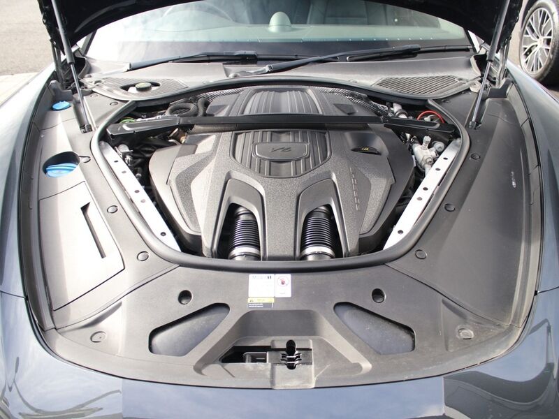 More views of Porsche Panamera