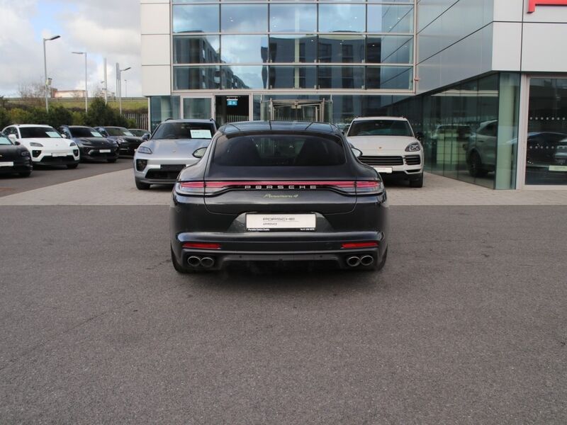 More views of Porsche Panamera
