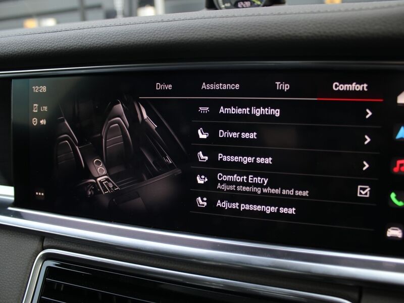 More views of Porsche Panamera