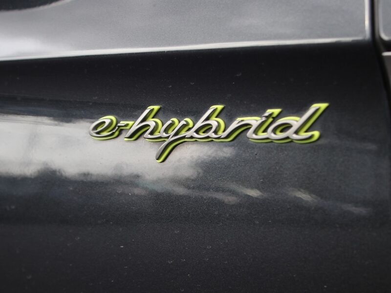 More views of Porsche Panamera