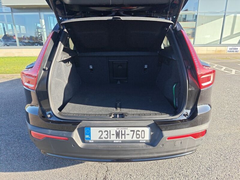 More views of Volvo XC40