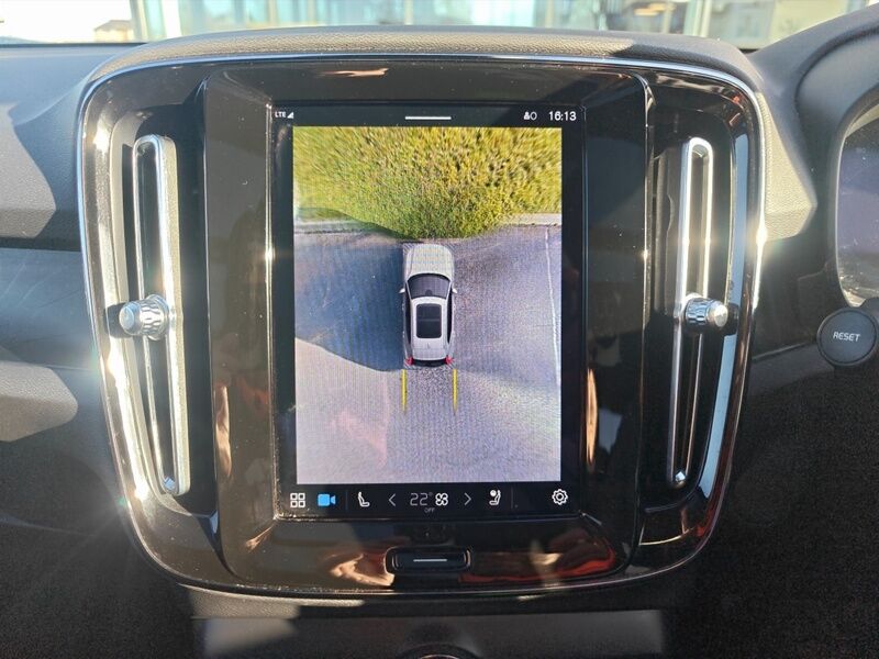 More views of Volvo XC40