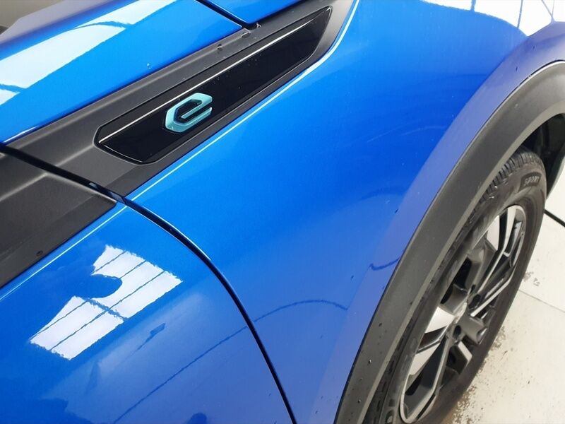 More views of Peugeot 2008