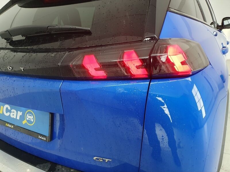 More views of Peugeot 2008